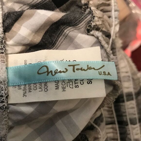 Bin A-2 #1New Tower u.s.a halter top - Picture 9 of 10